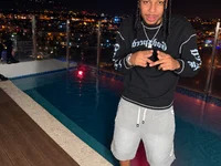 SilkenSkyline avatar