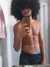 SkinnyLatinMan avatar