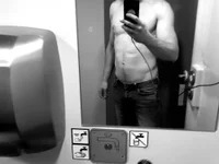 SlaveBoyForGirls32 avatar