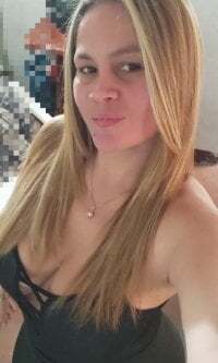 Slave_of_your_Desires23 avatar
