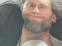 Slavelovesanal avatar