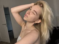 SlayBlond avatar