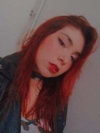 SofiMoore_Pink avatar