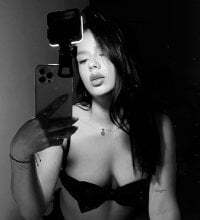 SophieCollins_1 avatar