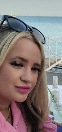 SweetShellyx avatar