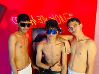 THREE_BLACK avatar