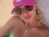 TIFF_THE_MILF avatar