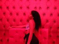 Tainara_ebony avatar
