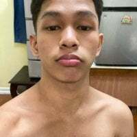 TheBoyAboveYou avatar