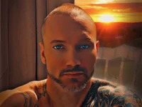 TheSexorcist1984 avatar