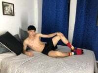 Theo_Levis avatar