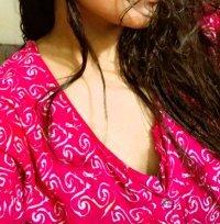 ThickkDesiDoLL avatar