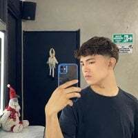 Thristan_Leones avatar