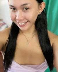 Treatmelikeababe18 avatar
