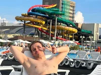 UniversalDicktures avatar