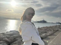 Veloryny avatar