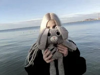 Velvet-Lun avatar
