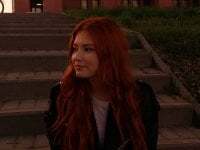 VelvetLinaRoom avatar