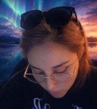 Velvet_Moon33 avatar