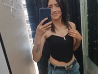 Vikyhot27 avatar