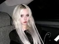 White__SunnyLove avatar
