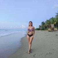 WiseeBella avatar
