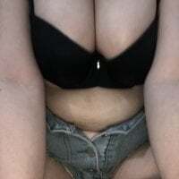 Xoxo22_ Cam Model: Live Nude & Adult Sex Chat | Booble