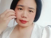YIYI-queen avatar