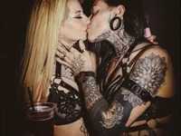 YourFaveLesbians avatar