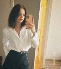 YourLovelyLily avatar