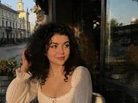 YuliaRewis_ avatar
