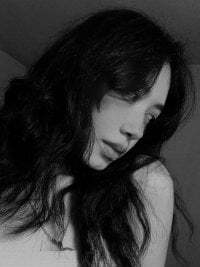 Yuna__Min avatar