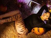 Zoey_and_nick avatar