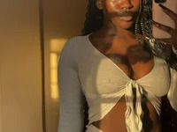 Zuri_luxx avatar