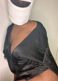 _foreigntitts avatar