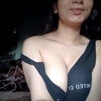 Aaesha25 Cam Model: Live Nude & Adult Sex Chat | Booble