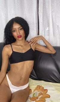 adisson_petite1 avatar