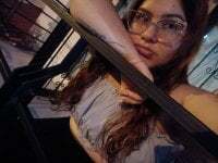 alana_glasses avatar