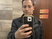 alecsgzz avatar