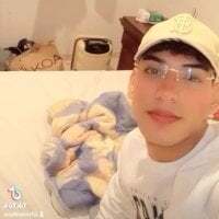 alejo1918 avatar