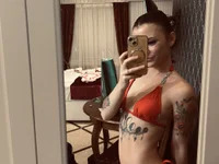 alwayshornyvivi avatar