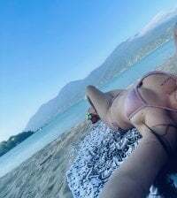 anika2827 avatar