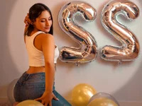 annie__thompson avatar