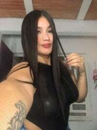 ariana_boobs_ avatar