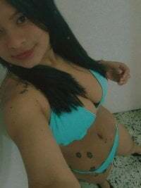 ashlyCouple avatar