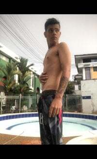 azael_horny_latin avatar