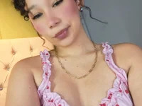 chloe_iraide avatar