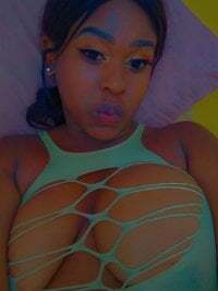 chocobooty27 avatar