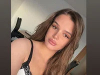 clarabarness15 avatar