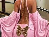 curvygirr avatar